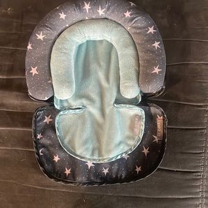 2 baby car seat head support